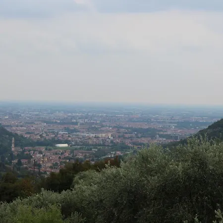 Фермерский дом Agriturismo Spigolo Avesa